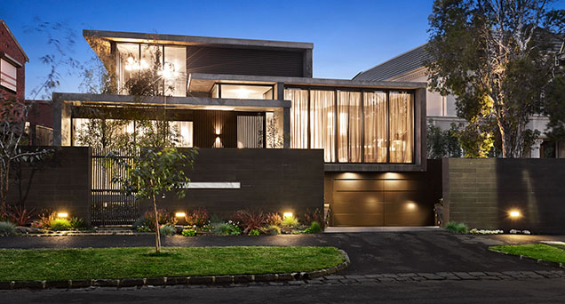 Luxury home at 32a Walpole Street, Kew